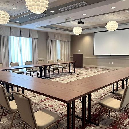 Hilton Garden Inn Олейте Екстер'єр фото