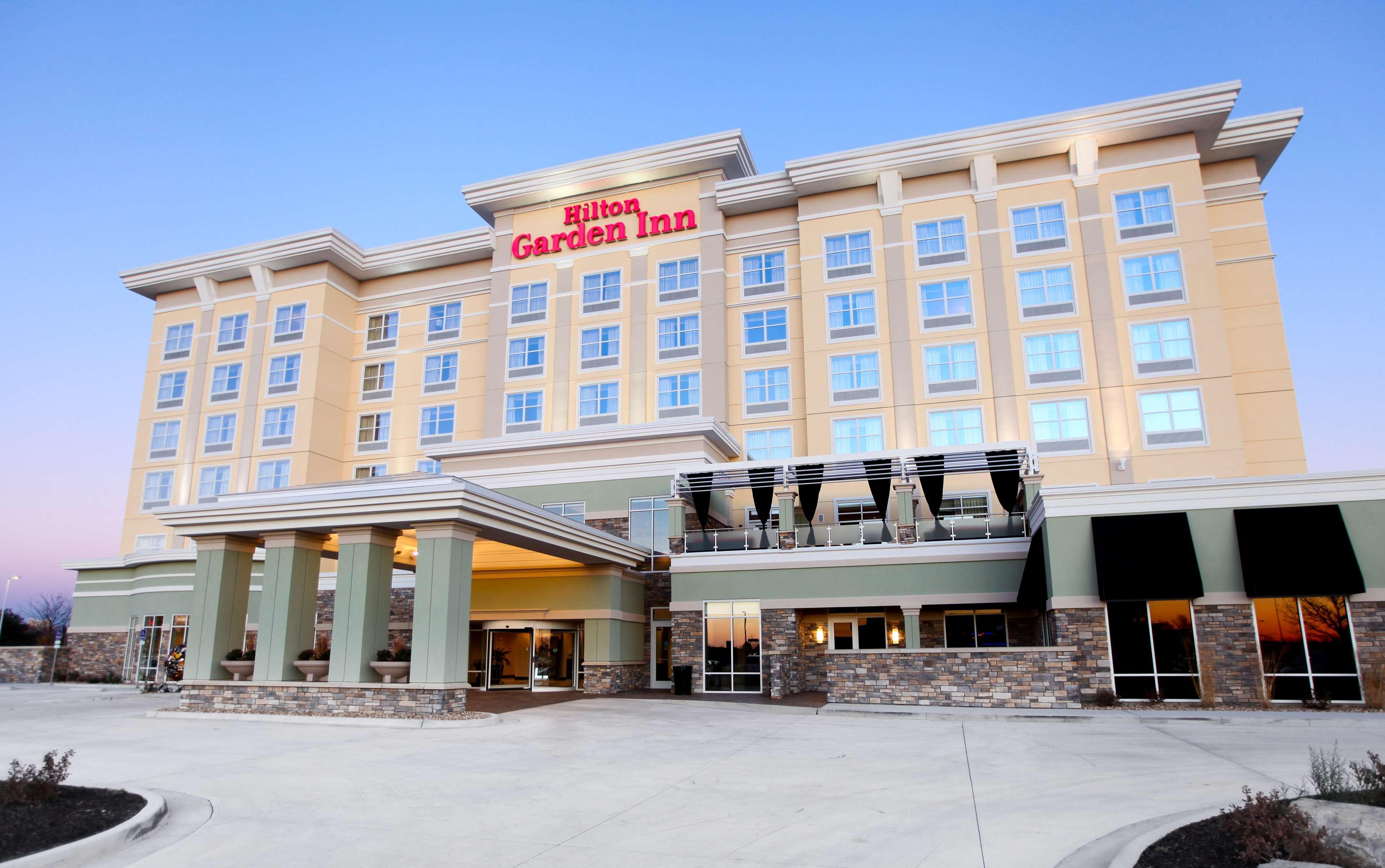 Hilton Garden Inn Олейте Екстер'єр фото
