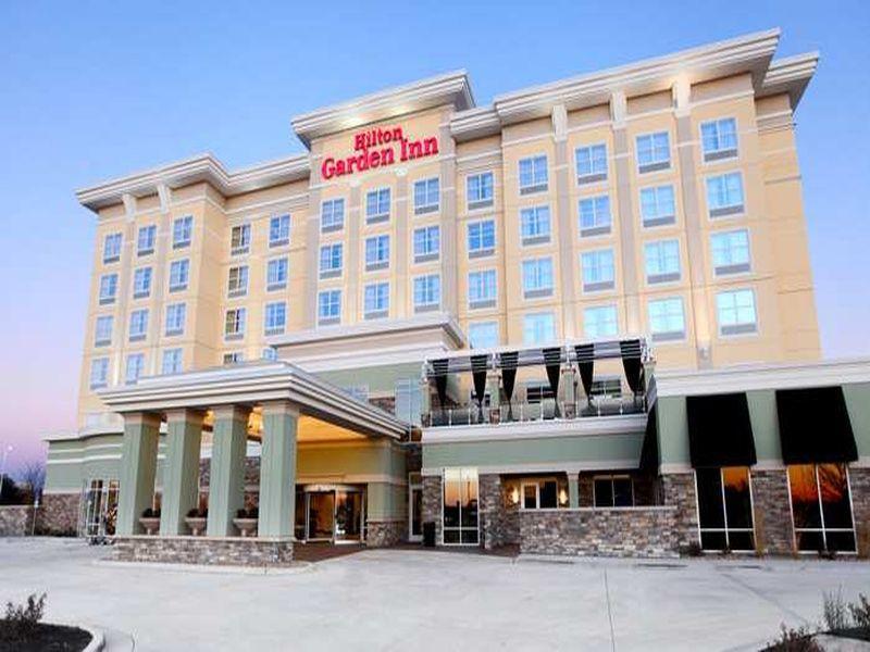 Hilton Garden Inn Олейте Екстер'єр фото